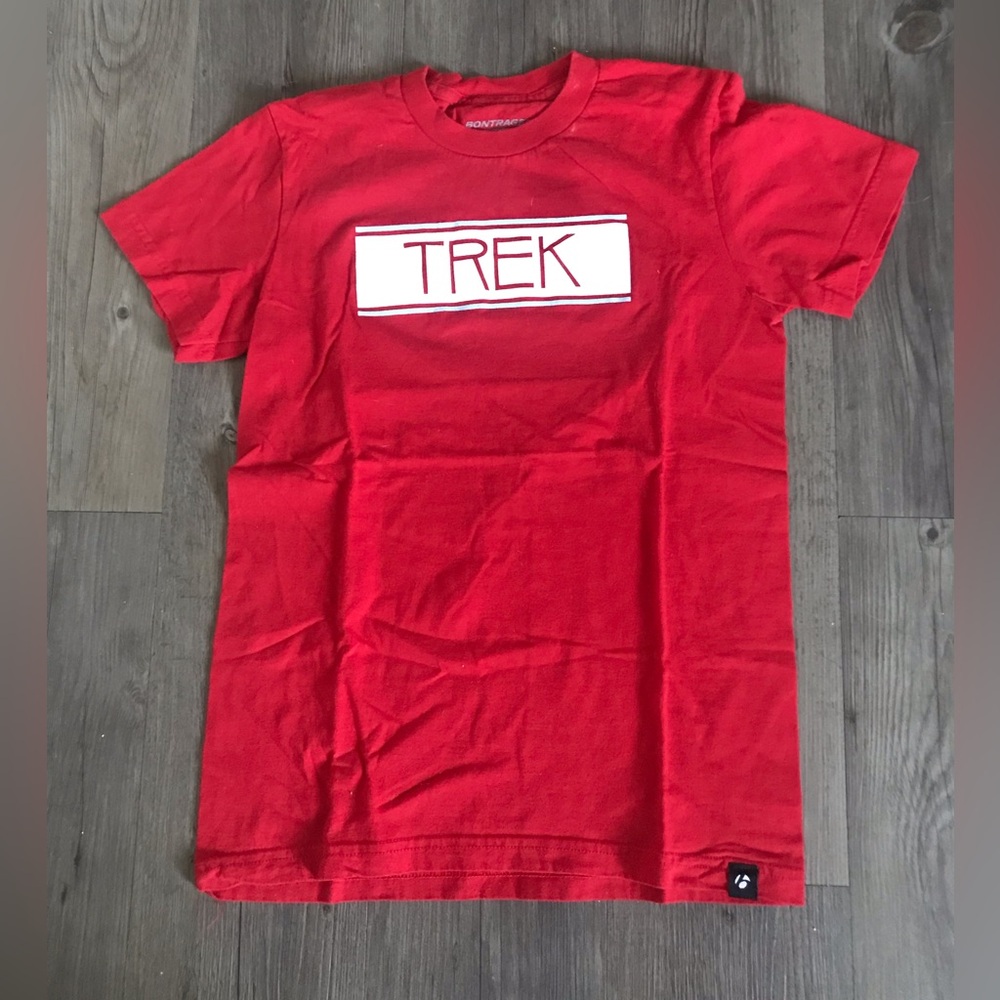 Youth Medium Trek Bikes T-Shirt